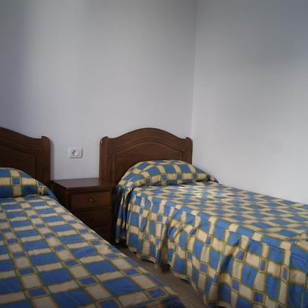 Apartamentos Los Saltos Ла-Рестинга Номер фото